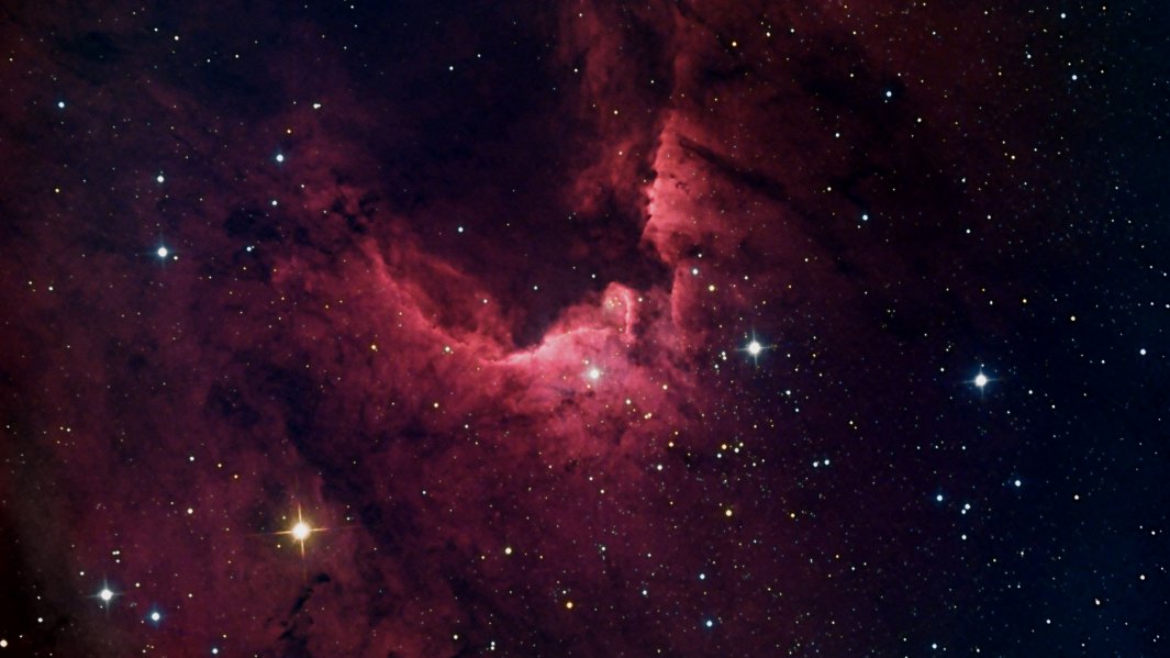 Caldwell 9 Cave Nebula